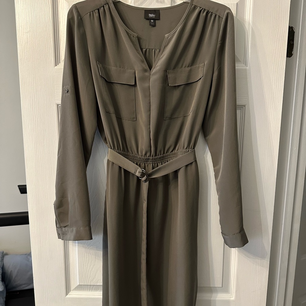 NWOT - Mossimo Olive Green Belted Dress with pockets